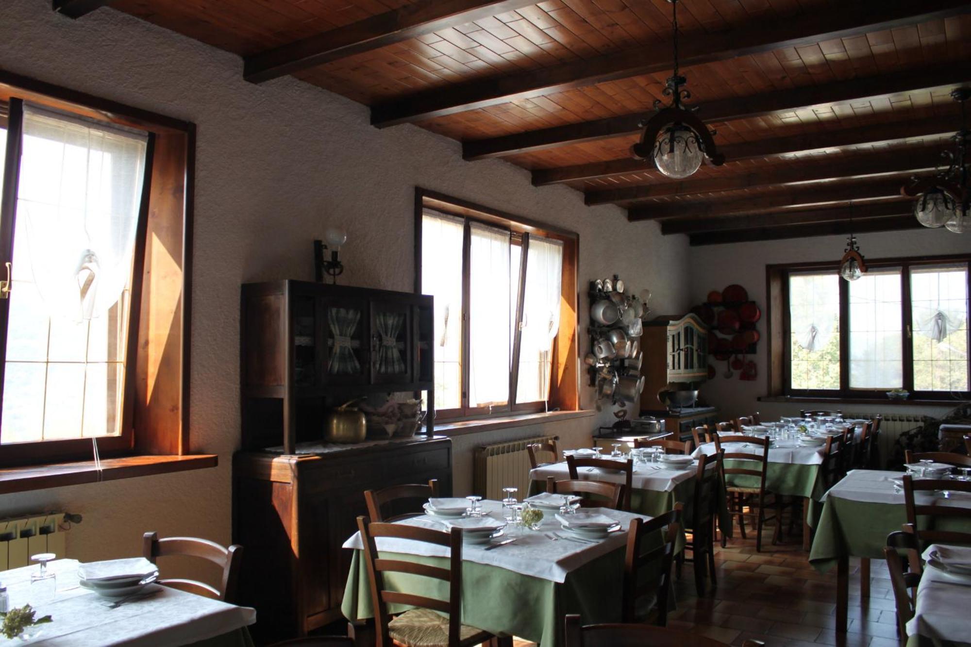 Locanda San Giorgio Sestola Ngoại thất bức ảnh